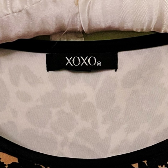 XOXO Brand. Discontinued dress that you can’t find anywhere else. Vintage pinup. - Picture 3 of 4